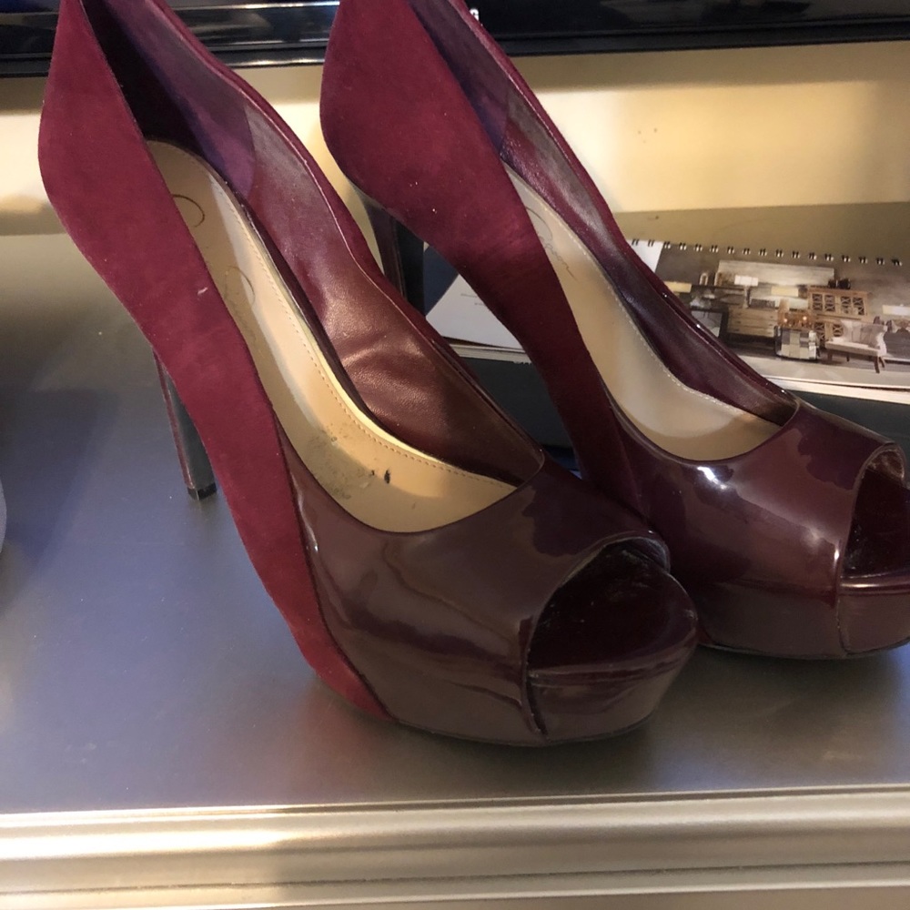 Jessica Simpson peep toe heels
